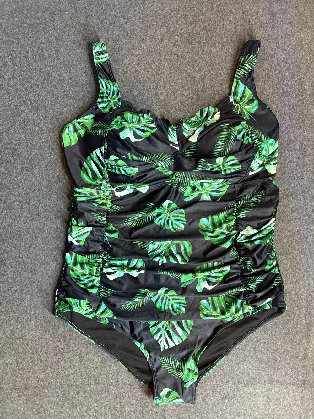 🆕Women's Aqua Eve Plus Size One Piece Bathing Suit w/ Leaf Print Size 20W